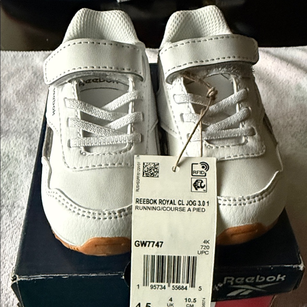 Reebok Infant White Hook-and-Loop Sneakers with Gum Sole